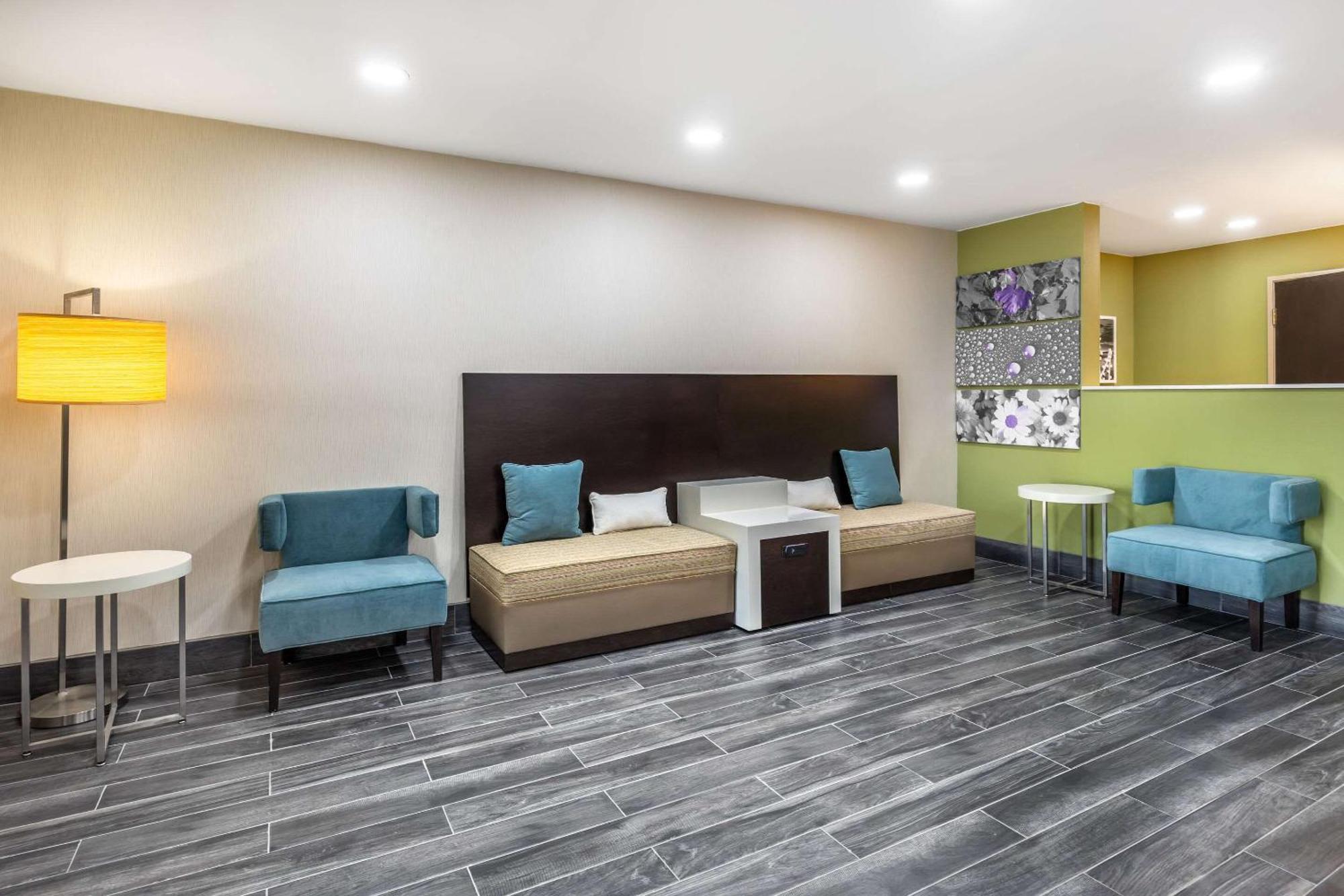 Sleep Inn & Suites Salina I-135 Екстер'єр фото