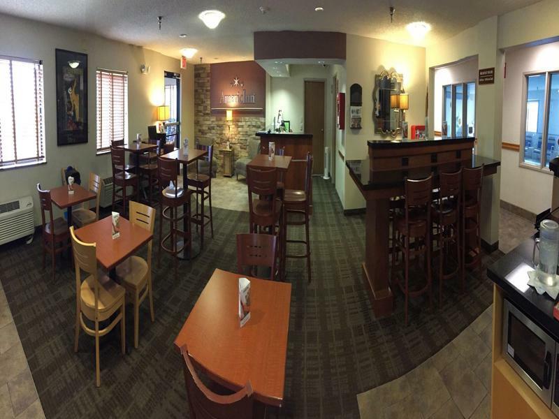Sleep Inn & Suites Salina I-135 Екстер'єр фото
