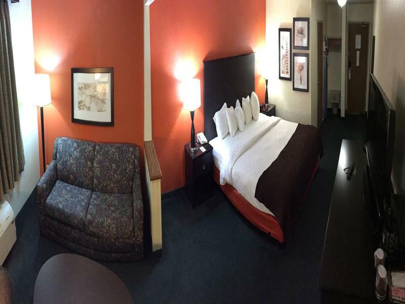 Sleep Inn & Suites Salina I-135 Екстер'єр фото